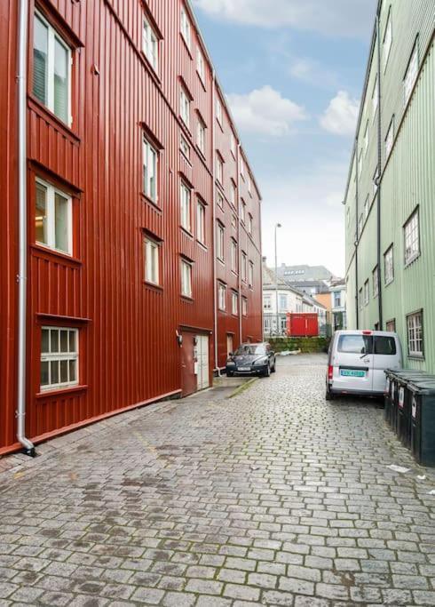 City View By The Canal Trondheim Buitenkant foto